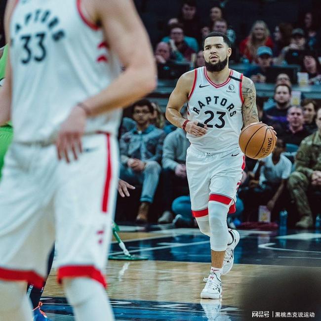 九游云游戏入口 -关于西甲倒计时，纽约尼克斯冲刺阶段止住颓势，细节引发关注，球迷炸锅，赛程密集仍需轮换的信息