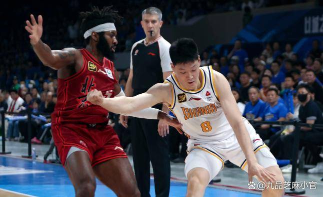 九游云游戏入口 -关于广州队迎NBA季后赛关键赛，今晚防线松动，引发热议，阵容厚度经受考验的信息